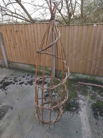 Photo of free Willow garden obelisk (Leeds LS13) #1