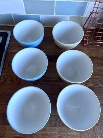 Photo of free 6 Smart, Matching Bowls - Good Condition (Langney BN23) #2