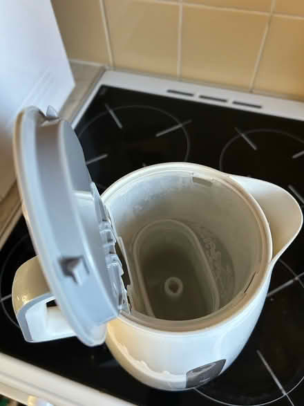 Photo of free Kettle (Hanworth RG12) #3
