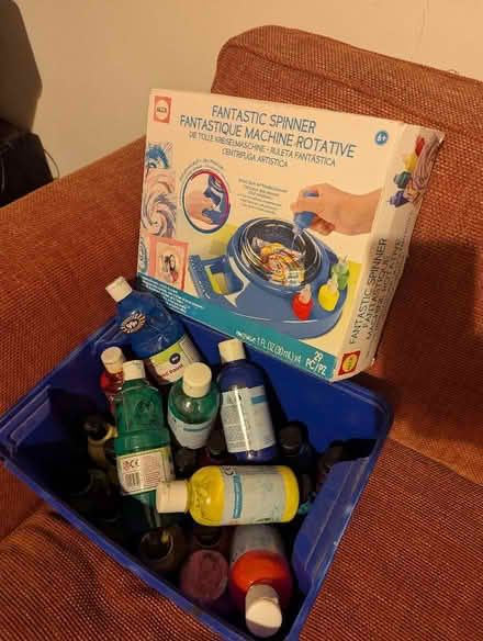 Photo of free Kids paints and painting toy (Cheadle SK8) #1