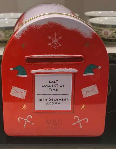 Photo of free Biscuit tin (Radlett WD7) #4