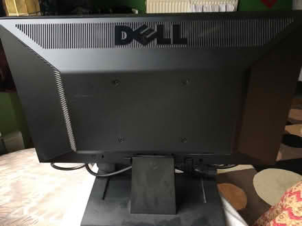 Photo of free Dell computer monitor (Chesham HP5) #3