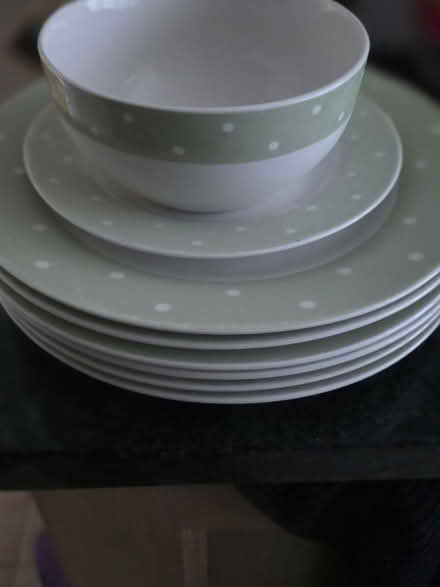 Photo of free Plates and cups Bowls (Wendover) #1