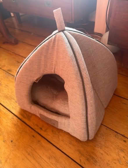 Photo of free Cat nest (Summerhill North) #1