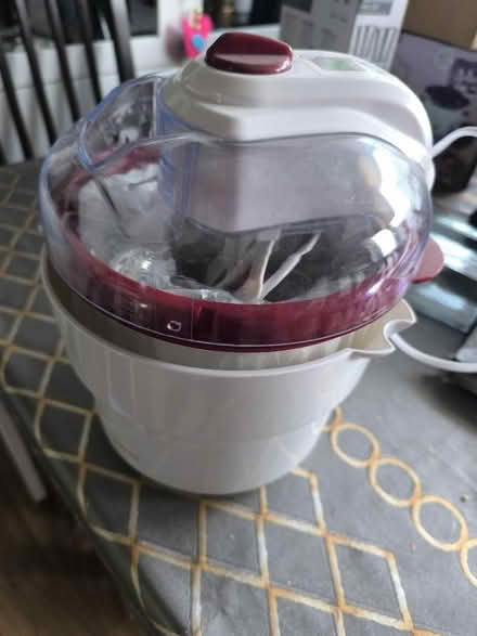 Photo of free Ice cream maker (Surbiton KT6) #1