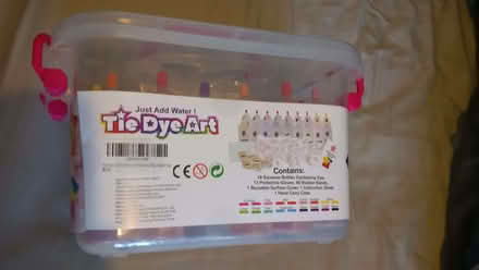Photo of free tie dye art box set (Highbridge TA9) #1