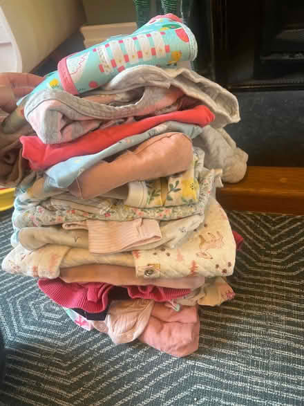 Photo of free Girl 0-6m baby clothes (Oxford OX4) #1