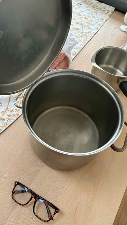 Photo of free Large boiling pan (Harrow HA1) #2