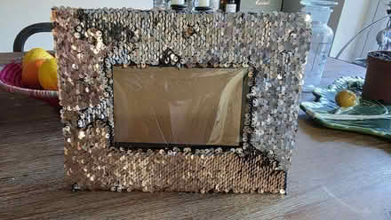 Photo of free Sequin photo frame (Church RG2) #2