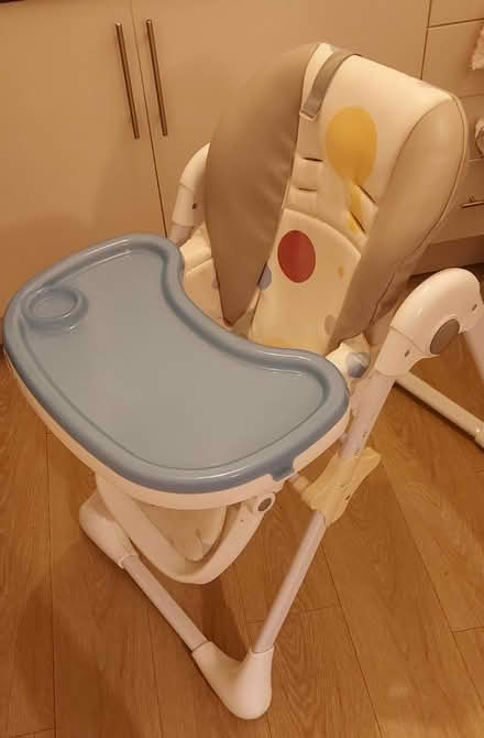 Photo of free Baby high chair (Bexley DA5) #4