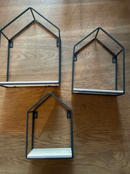 Photo of free Shelf set (Sherwood NG5) #1