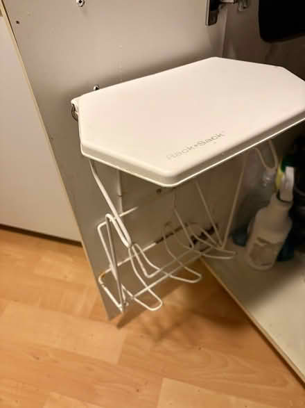 Photo of Under sink garbage (L5L 5P5) #1