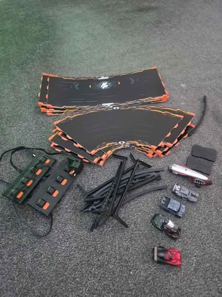 Photo of free Anki trackless raching cars (Chester CH2) #1