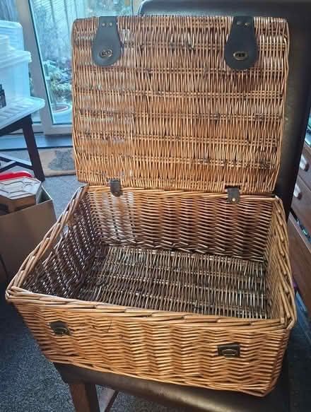 Photo of free Wicker Hamper Basket (Woodseats, S8 0) #1