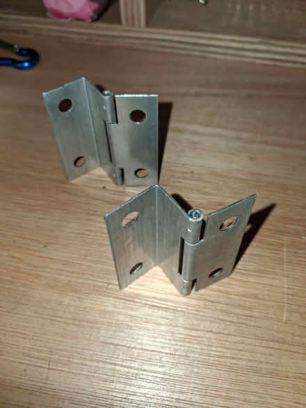 Photo of free X2 hinges (City of Bristol BS5) #2