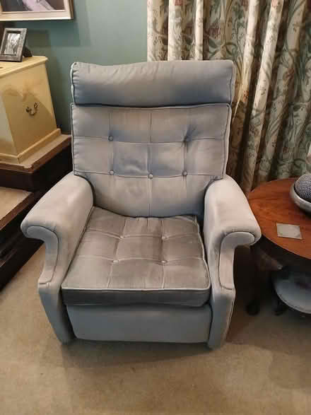 Photo of free 2 x 1970's Parker Knoll recliners (Woolverton BA2) #3