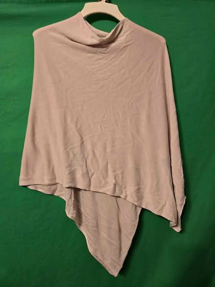 Photo of free Off-white/Beige Poncho (West 7th) #1