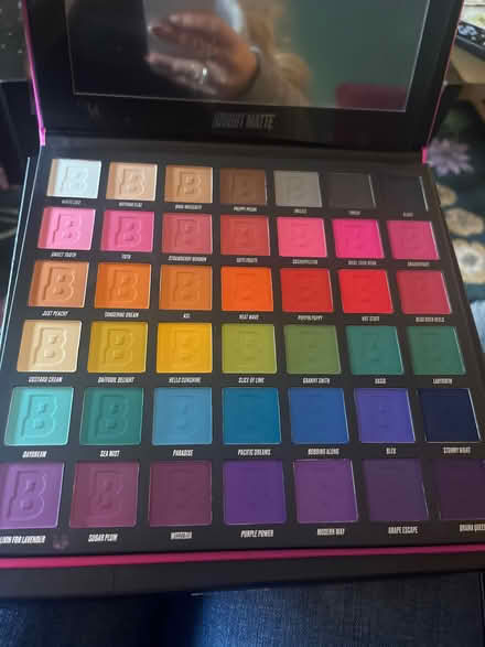 Photo of free Bright Matte Eye shadow colour palette (Wokingham RG40) #3