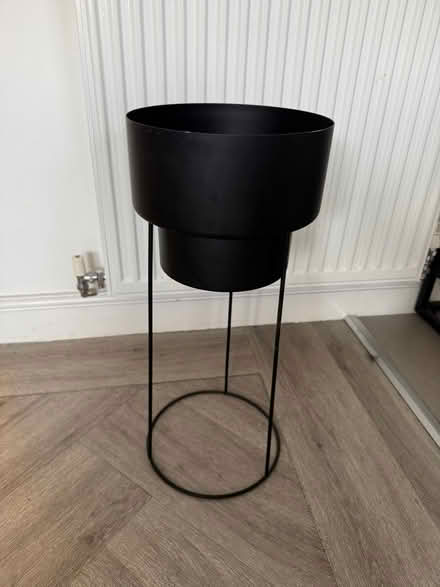 Photo of free Indoor plant pot and stand (Williamson Park LA1) #1