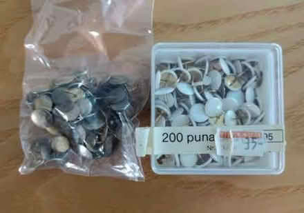 Photo of free Drawing pins (Woosehill RG41) #1