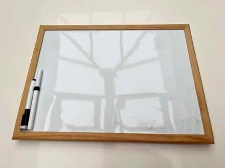 Photo of free A4 wipeboard (Cambridge GL2) #1