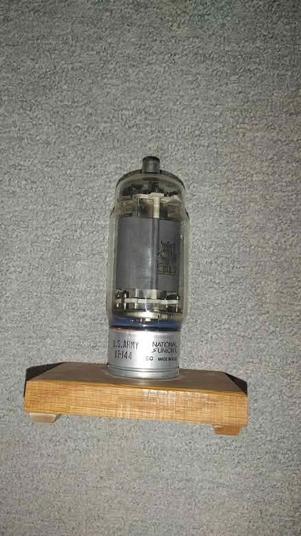 Photo of free old audio tube (kemp park) #1