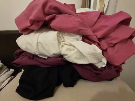Photo of free 6 x old fitted sheets (Frimley) #1