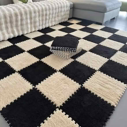 Photo of free checkered carpet tiles blacknwhite (yonge and bernard) #1