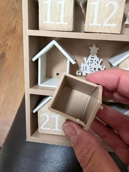 Photo of free Advent calendar with small boxes (Poplars SG2) #2