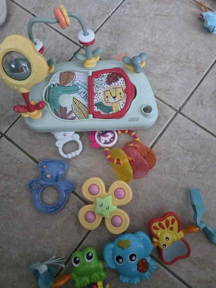 Photo of free Baby toys (Hengoed cf82 7fu) #1