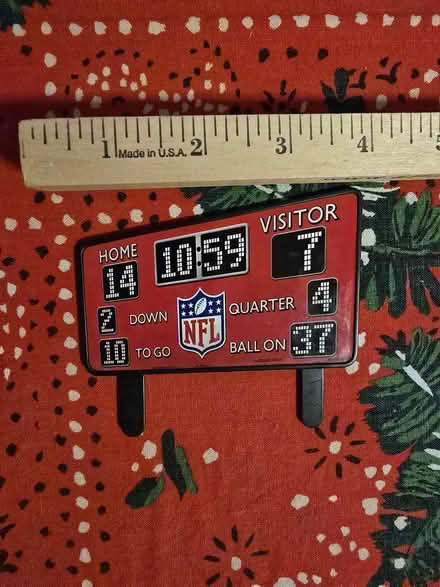 Photo of free NFL Football Scoreboard Decoration (West 7th) #2