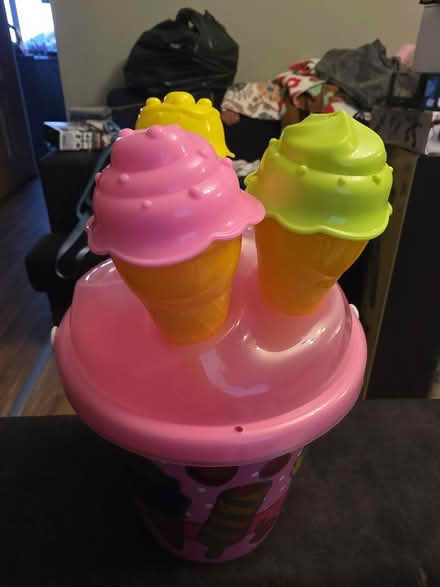 Photo of free Bucket with cones (Hengoed cf82 7fu) #1