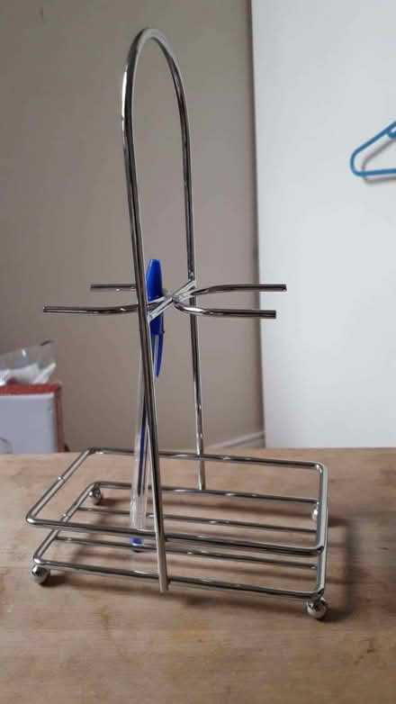 Photo of free Metal condiment holder (Stockbridge EH4) #1