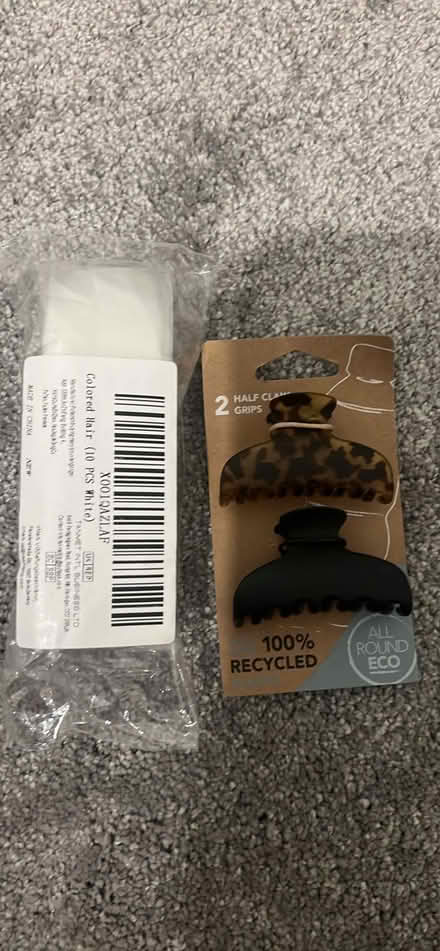 Photo of free Various hair, beauty, bracelets (Holland Park W11) #3