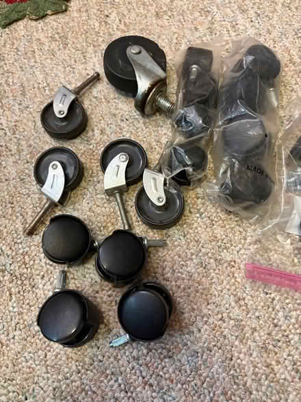 Photo of free An assortment of stuff (Fremont) #1