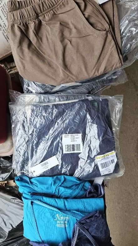 Photo of free Women's clothing (Severn) #1