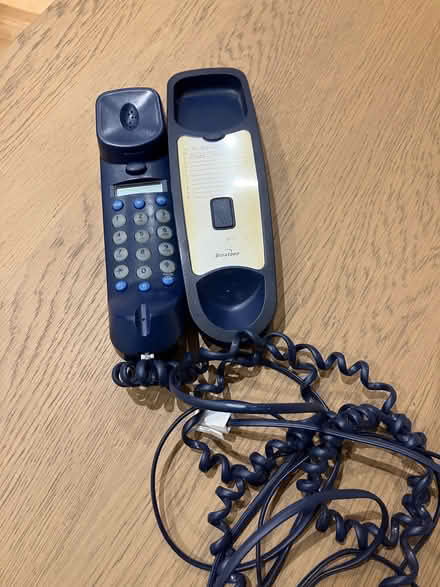 Photo of free Analogue plug-in house phone (Lyncombe) #1