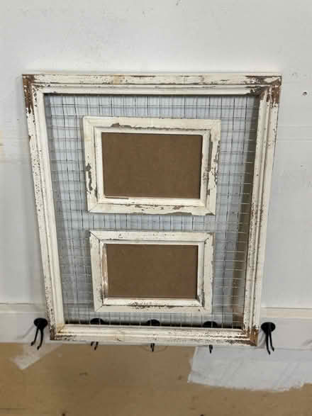 Photo of free Picture frame (Redmond) #1