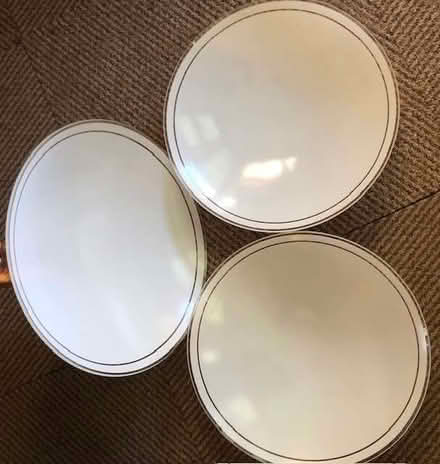 Photo of free 3 white concave glass bowls (Wheatley OX33) #2