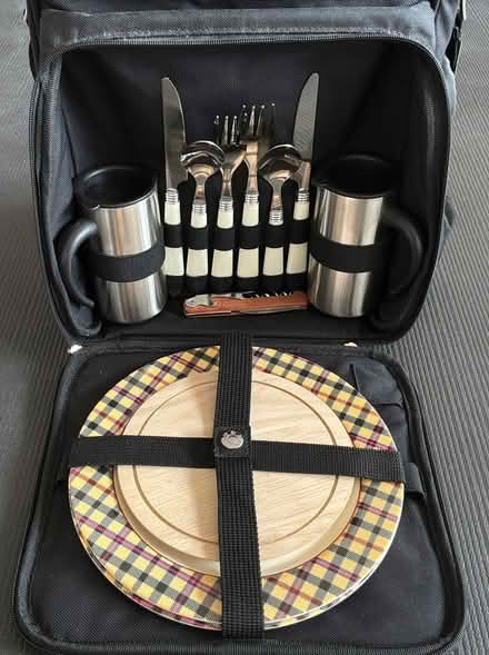 Photo of free Insulated Picnic Bag (New) (Upper West Side) #1