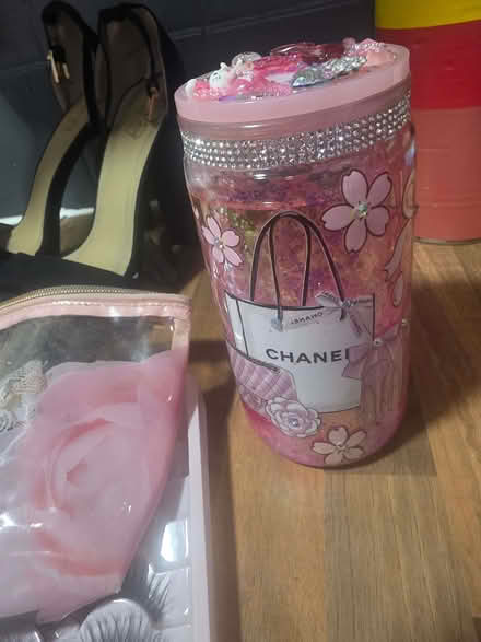 Photo of free Bundle (Cavendish DE23) #1