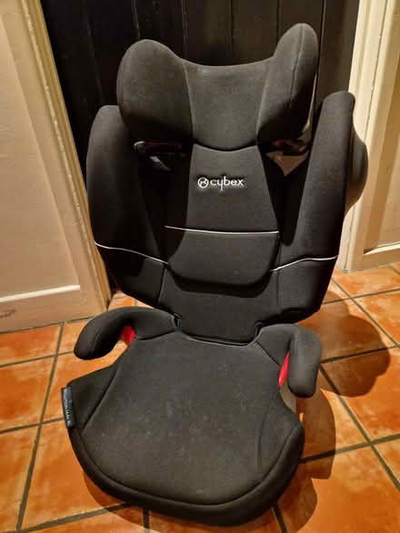 Photo of free Child's car seat (Cybex Solution M-fix SL for 15-36kg) (Lichfield WS13) #1