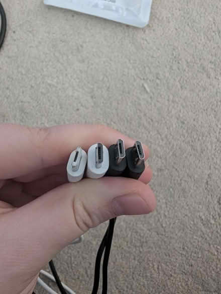 Photo of free 4 cables (Cranham Gate GL3) #2