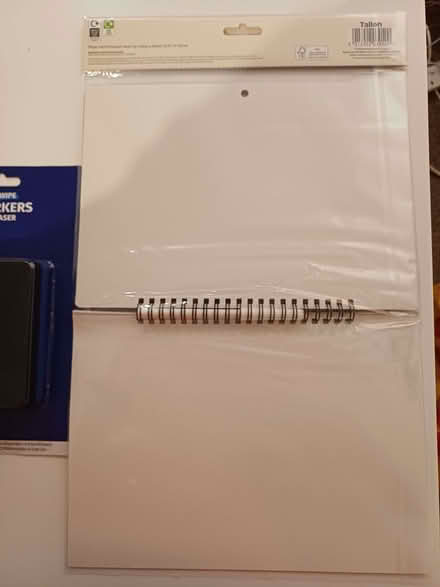Photo of free 2026 Calendar With 2 Marker Pens & Erasers (Orgreave S13) #4