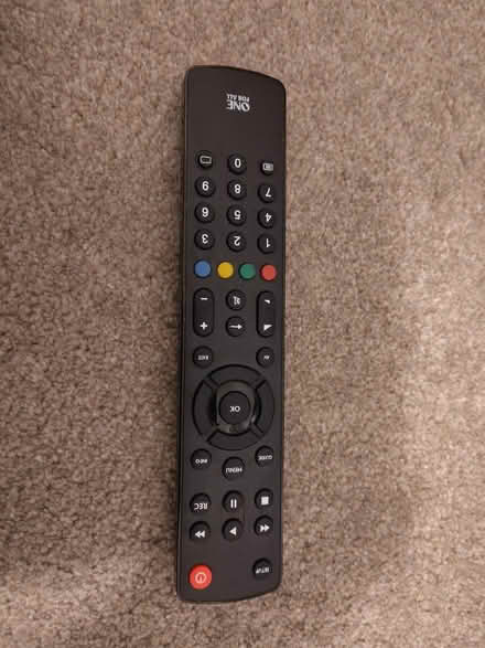 Photo of free TV with integrated DVD player (Stirling FK9) #2