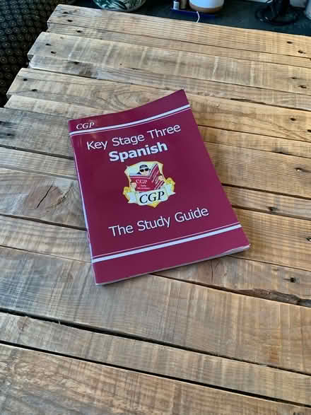 Photo of free KS3 Spanish Study Guide Book (Northfield B31) #1