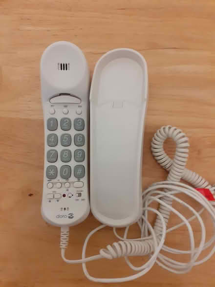 Photo of free Landline Phone ( or children's play phone!) (Larkhall) #2