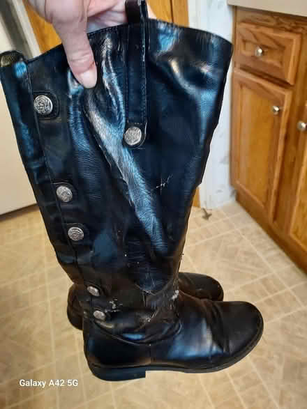 Photo of free Tall boots (Not far from festival) #2