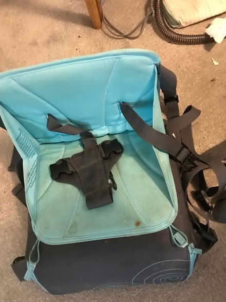 Photo of free Munchkin travel booster seat (Surbiton KT6) #2