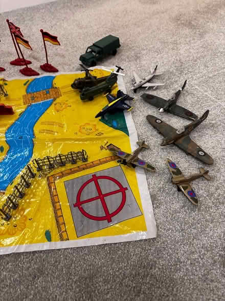Photo of free Toy battle scene and vehicles (Ashford, Surrey TW15) #1